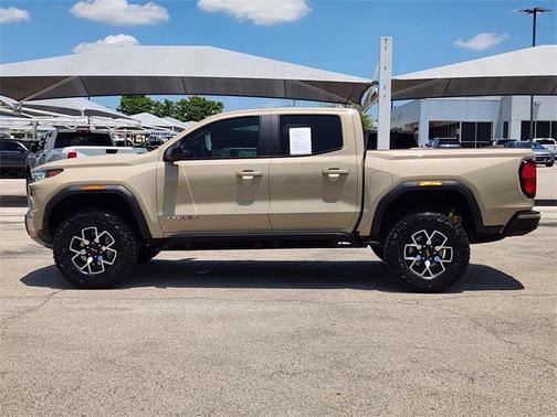 2024 GMC Canyon AT4X
