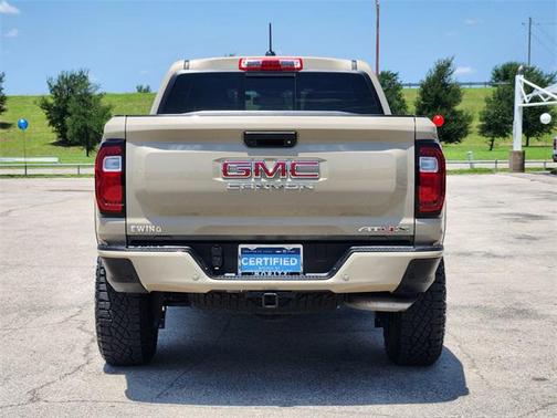 2024 GMC Canyon AT4X