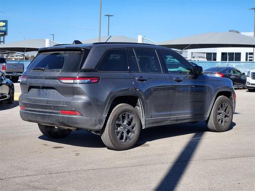 2025 Jeep Grand Cherokee Altitude