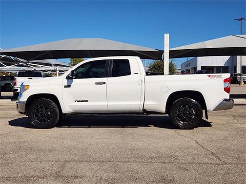2016 Toyota Tundra SR5