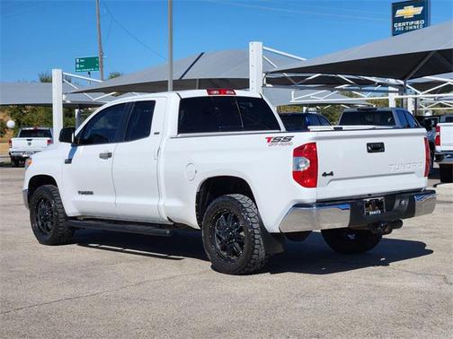 2016 Toyota Tundra SR5