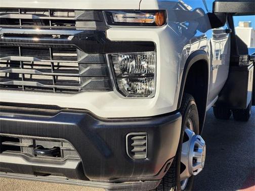 2025 Chevrolet Silverado 3500 WT