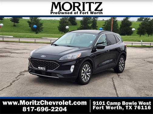 2022 Ford Escape Titanium