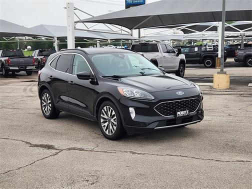 2022 Ford Escape Titanium