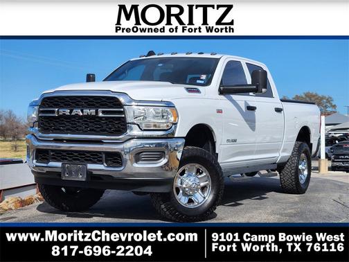 2022 RAM 2500 Tradesman Crew Cab 4x4 6'4' Box