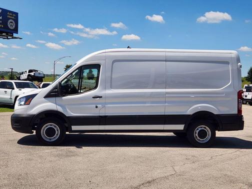 OXFORD WHITE 2025 Ford Transit-250 Base