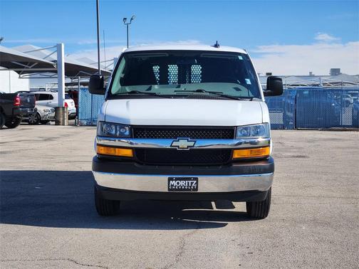 2024 Chevrolet Express 2500 RWD 2500 Regular Wheelbase WT