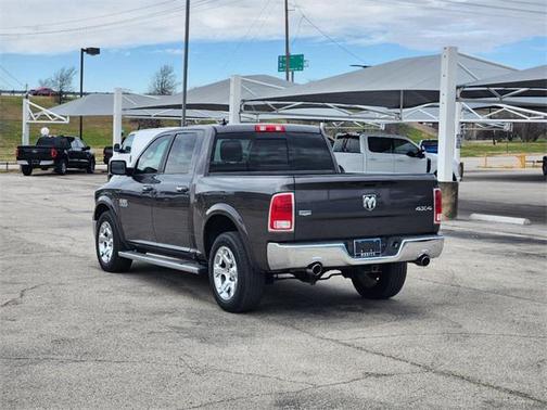 2015 RAM 1500 Laramie