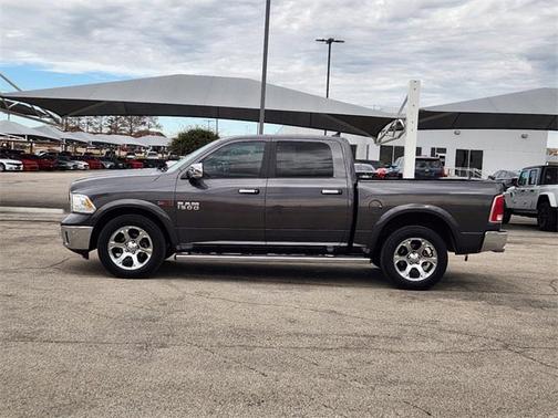 2015 RAM 1500 Laramie