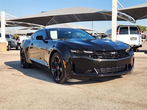 2022 Chevrolet Camaro RWD Coupe LT1