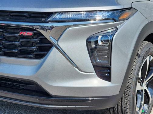 2025 Chevrolet Trax FWD 1RS