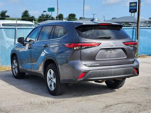2021 Toyota Highlander L