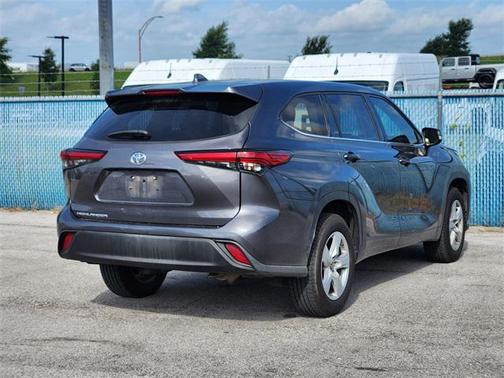 2021 Toyota Highlander L