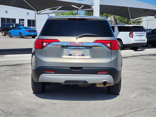 Pepperdust Metallic 2019 GMC Acadia SLE-1