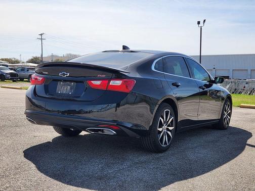 2023 Chevrolet Malibu FWD RS