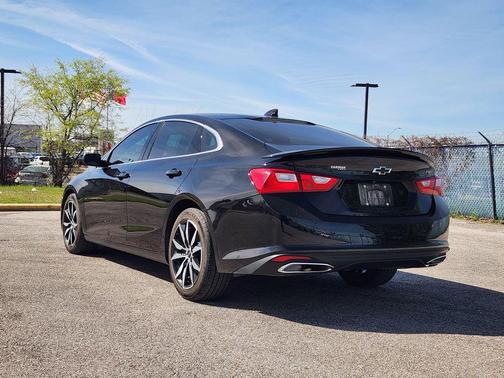 2023 Chevrolet Malibu FWD RS