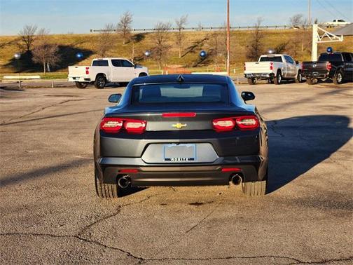 Shadow Gray Metallic 2022 Chevrolet Camaro 1LT