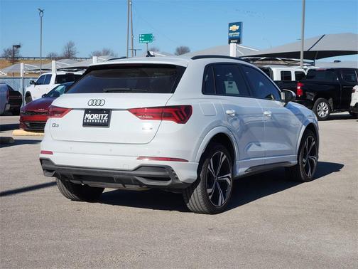 2024 Audi Q3 45 S line Premium Plus