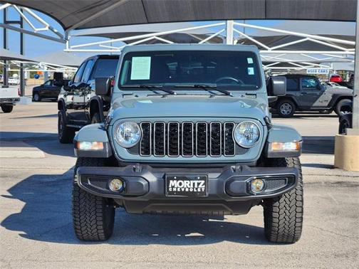 2025 Jeep Gladiator Nighthawk