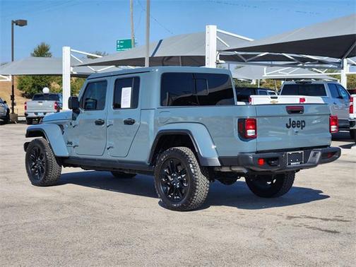 2025 Jeep Gladiator Nighthawk