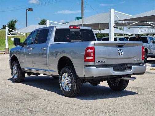 2024 RAM 2500 Laramie Crew Cab 4x4 6'4' Box