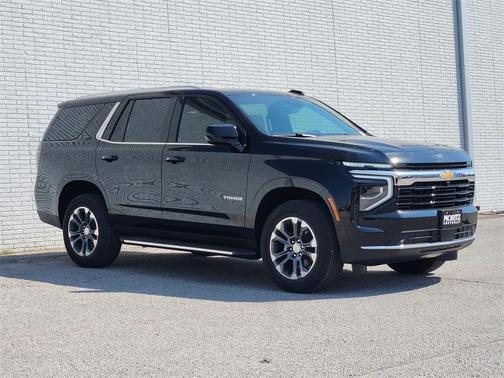2025 Chevrolet Tahoe LS