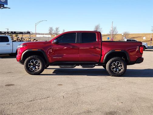 2024 GMC Canyon AT4X