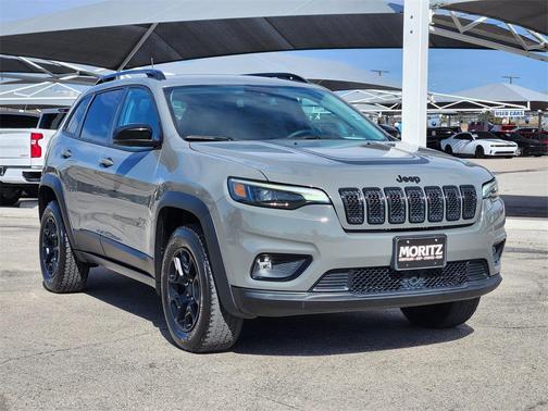 2022 Jeep Cherokee X 4x4