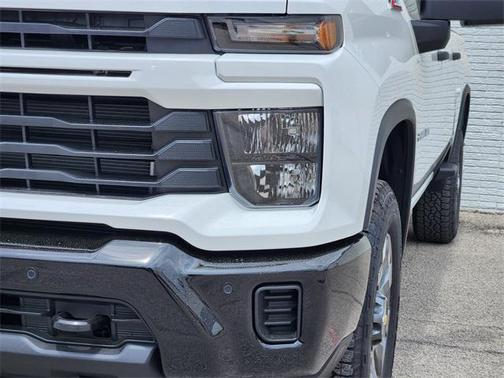 2025 Chevrolet Silverado 2500 Custom