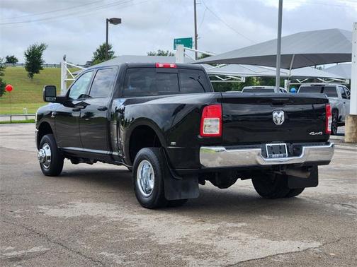 2024 RAM 3500 Tradesman Crew Cab 4x4 8' Box