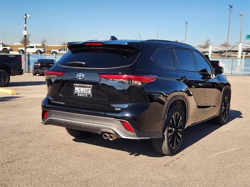 2023 Toyota Highlander XSE