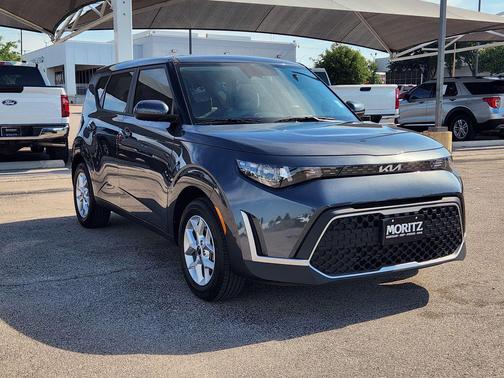 Gravity Gray 2025 Kia Soul LX