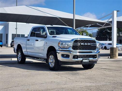 2024 RAM 2500 Big Horn Crew Cab 4x4 6'4' Box