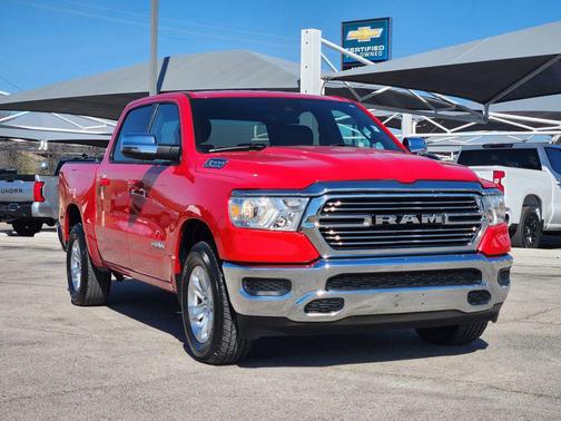 Flame Red Clearcoat 2024 RAM 1500 Laramie