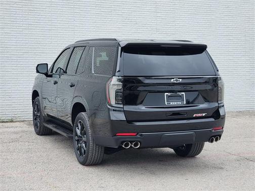2025 Chevrolet Tahoe 2WD RST