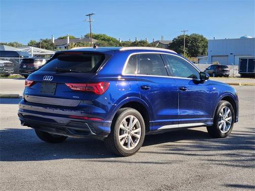 2021 Audi Q3 45 S line Premium