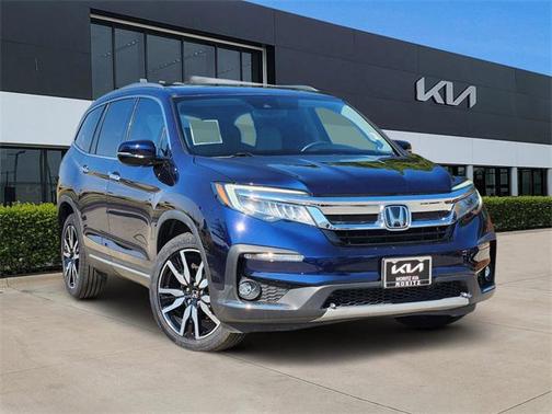 2022 Honda Pilot Touring 8-Passenger