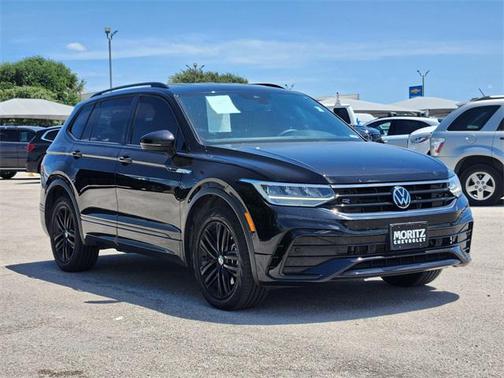 2022 Volkswagen Tiguan 2.0T SE R-Line Black
