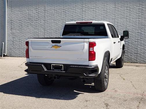 2025 Chevrolet Silverado 2500 Custom