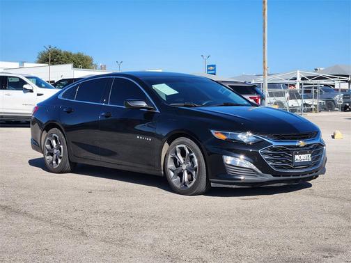 2022 Chevrolet Malibu FWD LT