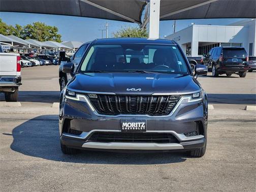 2023 Kia Carnival LX