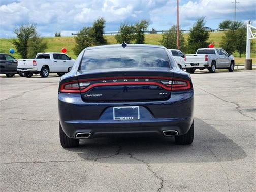 2016 Dodge Charger SXT