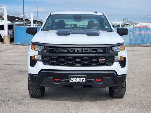 Summit White 2025 Chevrolet Silverado 1500 Custom Trail Boss