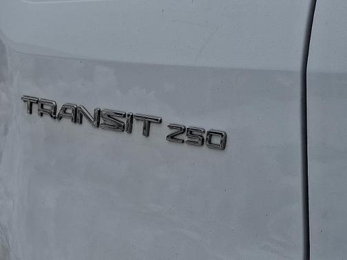 2023 Ford Transit-250 