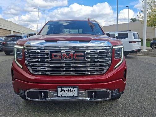 2022 GMC Sierra 1500 DENALI