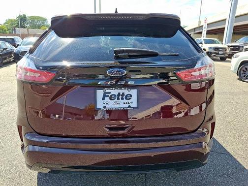 2022 Ford Edge ST-LINE