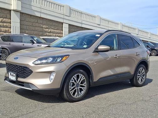 2020 Ford Escape SEL