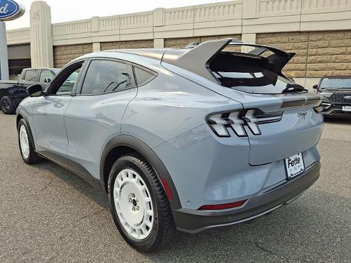 2024 Ford Mustang Mach-E GT