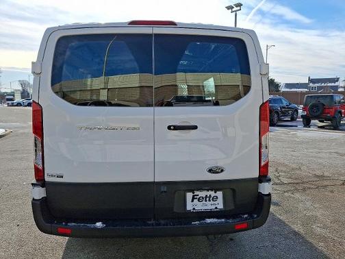 2024 Ford Transit-250 