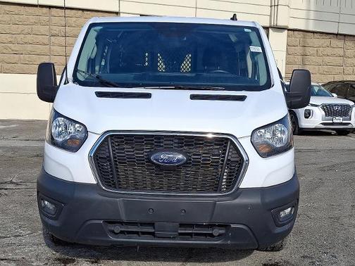 2024 Ford Transit-250 
